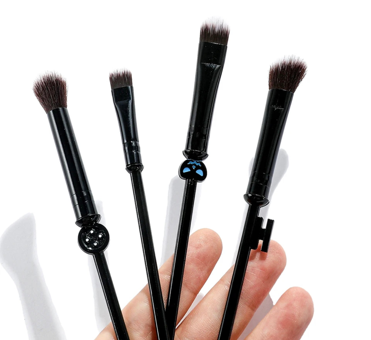 Brochas Coraline